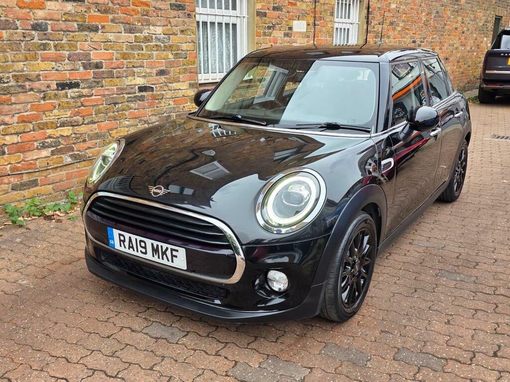 Mini Hatch 1.5 Cooper Classic Euro 6 S S RA19MKF Black #3
