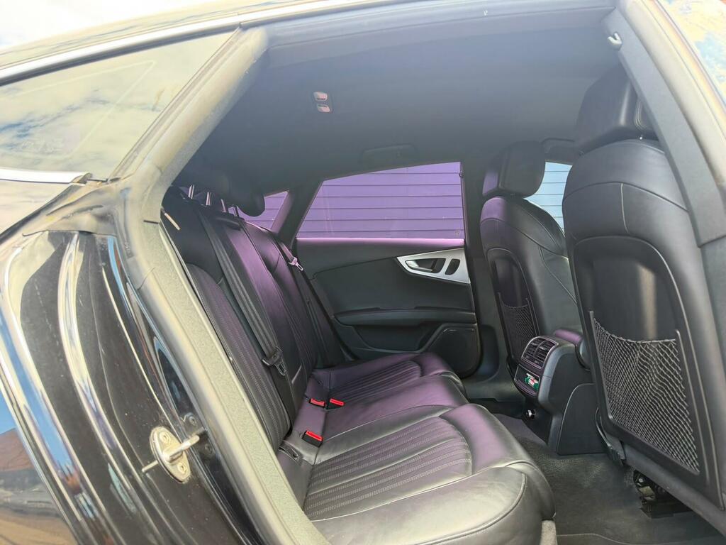 Audi A7 Hatchback Black #5