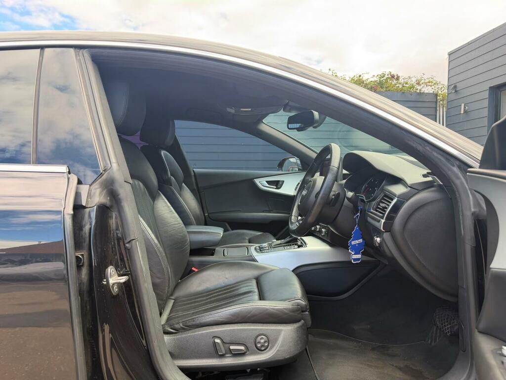 Audi A7 Hatchback Black #3