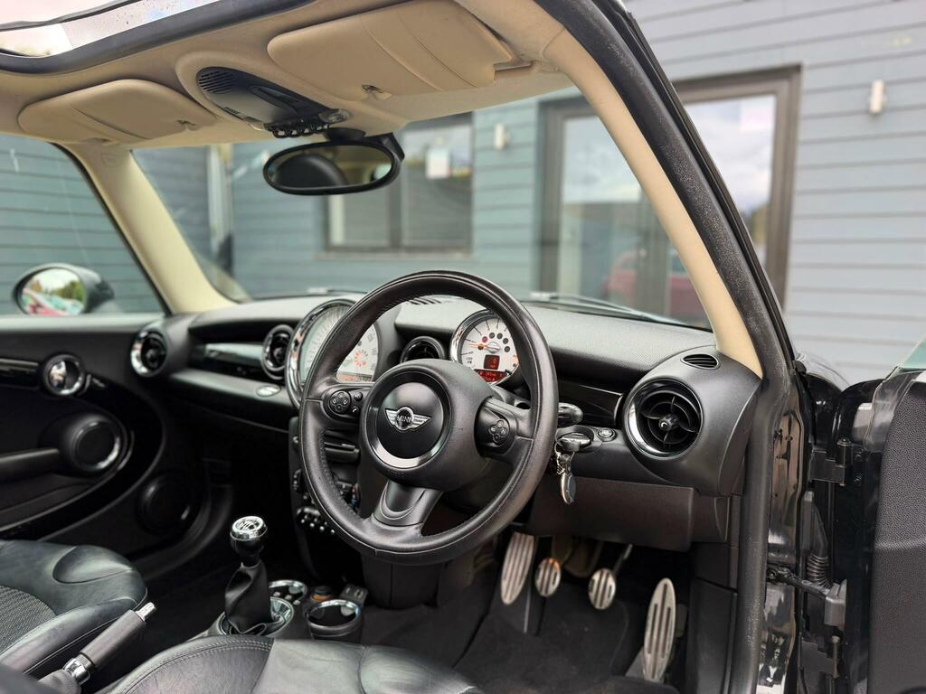 Mini Hatch Blue #10