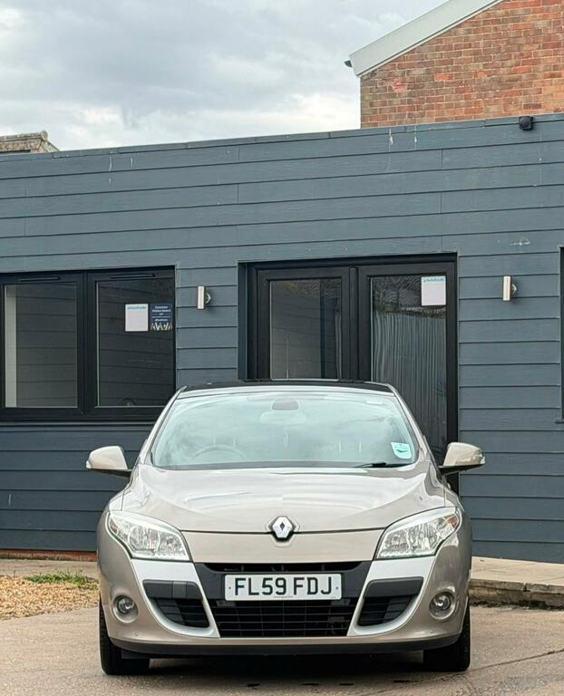 Renault Megane Privilege Beige #2