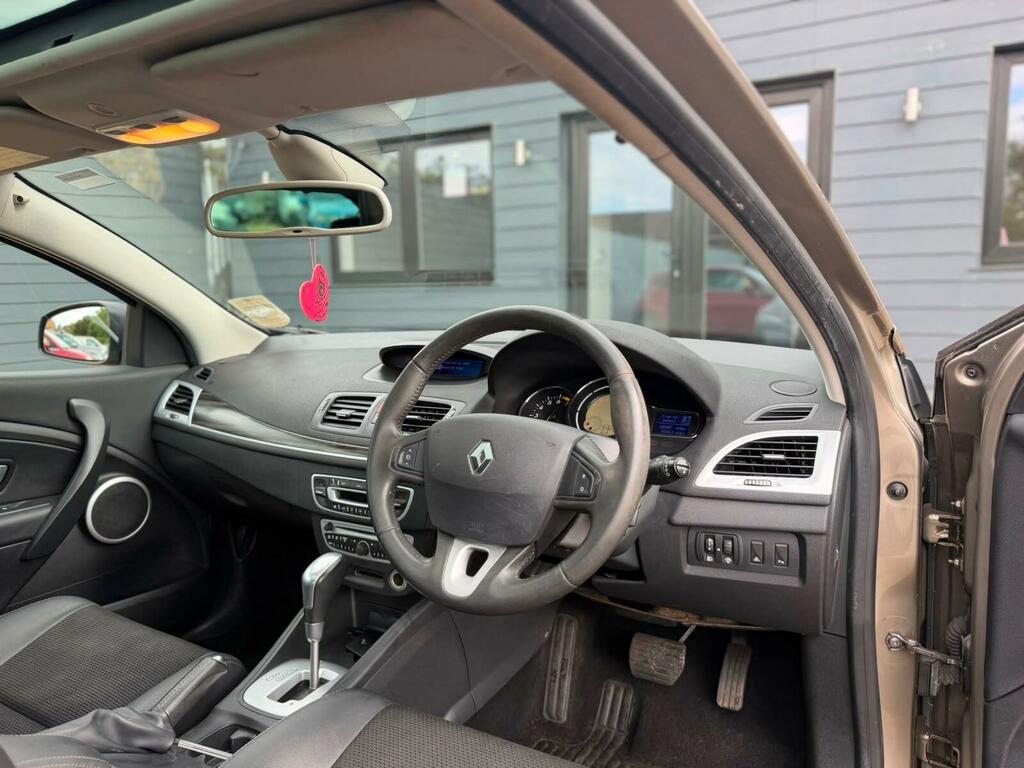 Renault Megane Privilege Beige #6