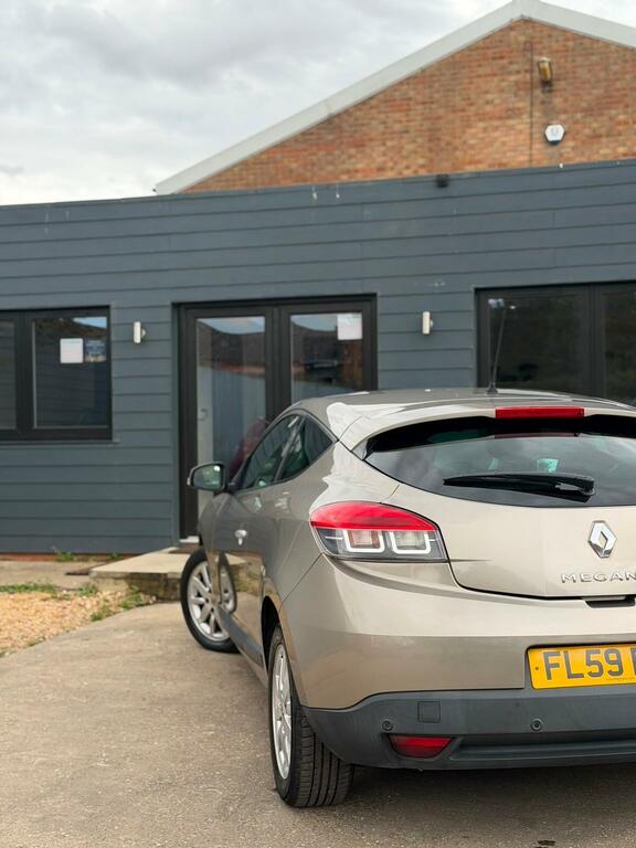Renault Megane Privilege Beige #5