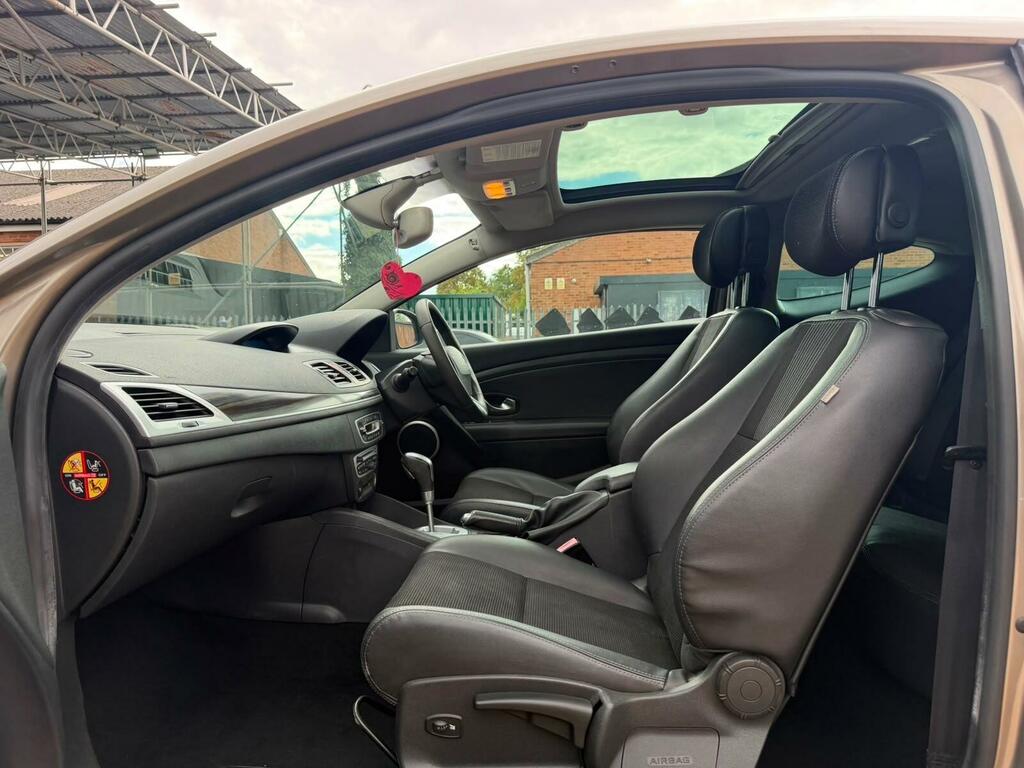 Renault Megane Privilege Beige