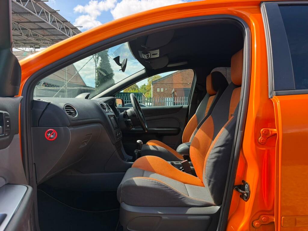 Ford Focus 2.5 Siv St-2 Orange #6