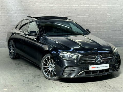 Mercedes-Benz E Class 2.0 E 220 KR21CYV Black #3
