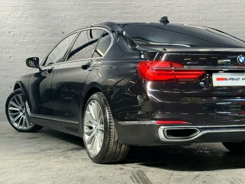 BMW 7 Series 3.0 740Ld Xdrive Black #6