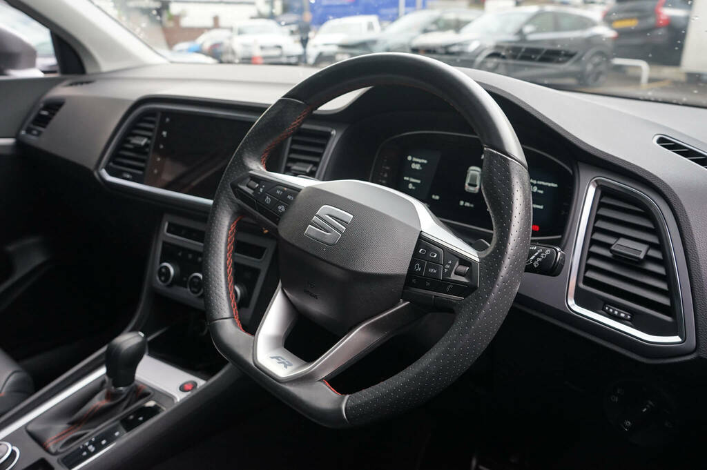 Seat Ateca 1.5 Tsi Evo Fr Sport Dsg FY74XXC White #6