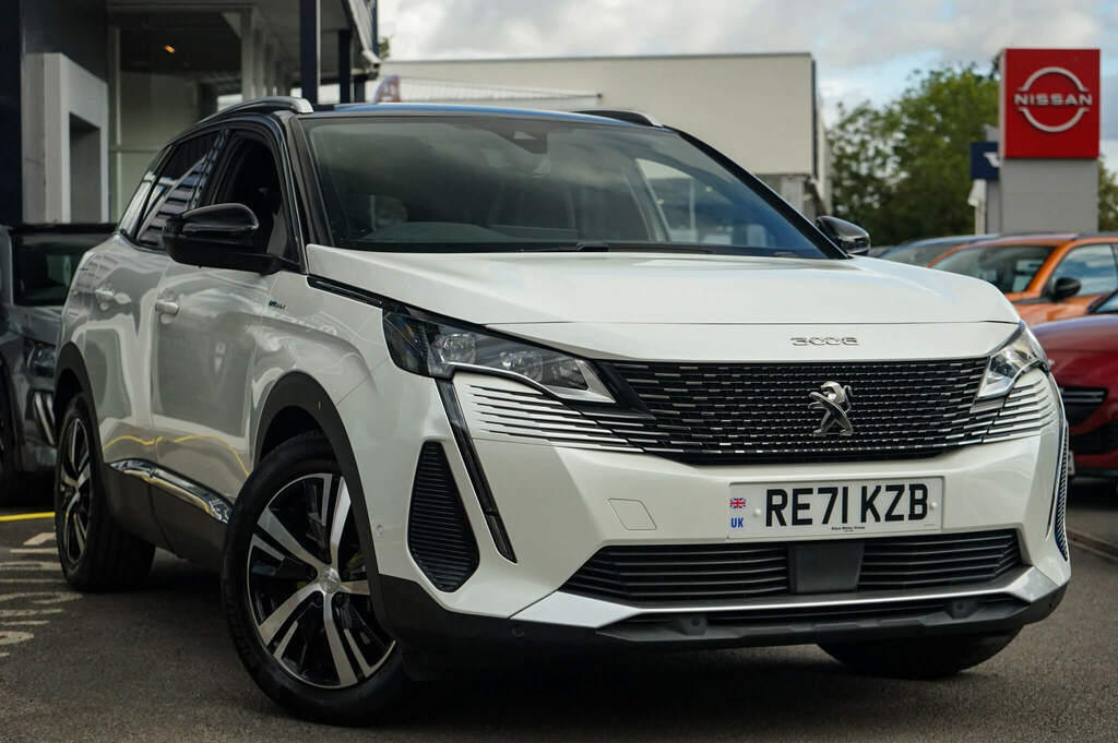 Peugeot 3008 1.6 Hybrid4 300 Gt Premium E-eat8 White
