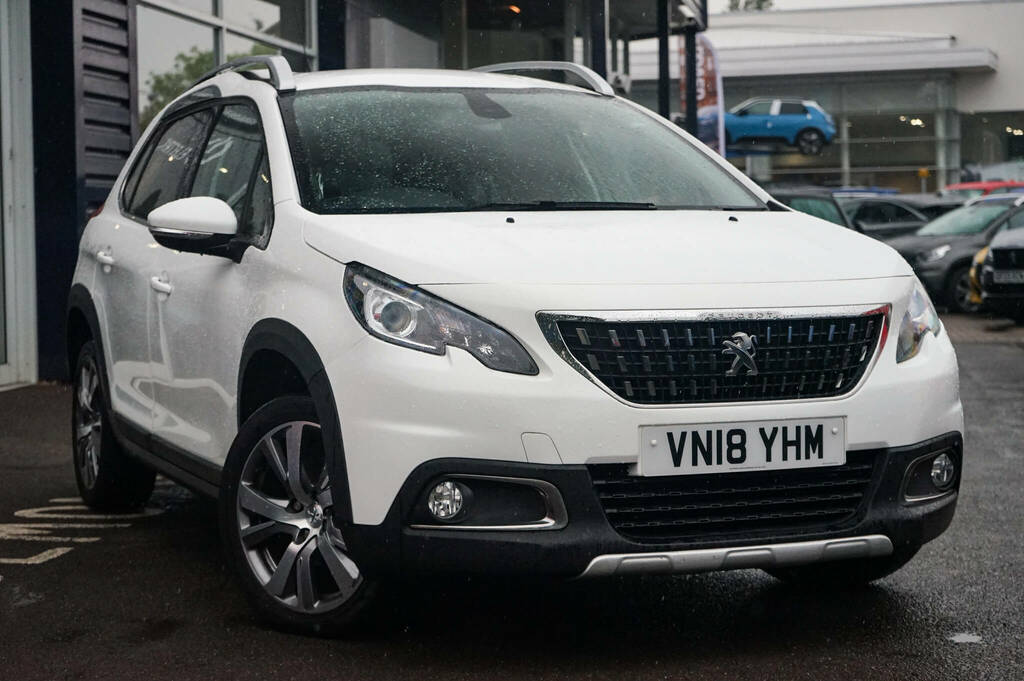 Peugeot 2008 1.2 Puretech 130 Allure White