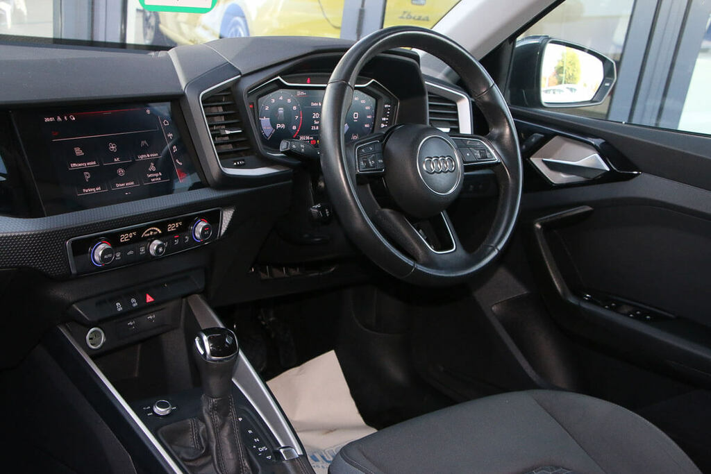 Audi A1 25 Tfsi Sport S Tronic EK70BYT Grey #2