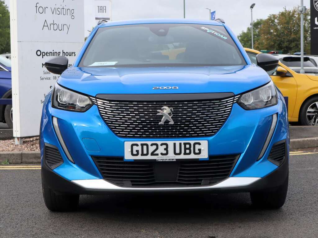 Peugeot 2008 1.2 Puretech Allure Premium Blue #2