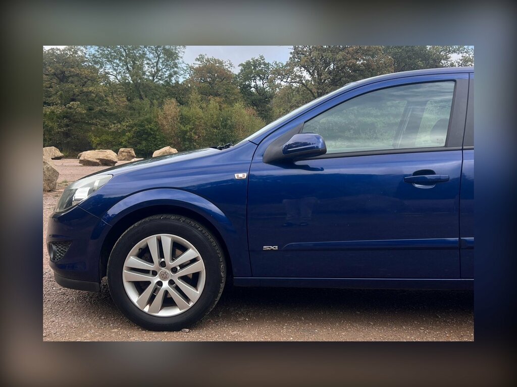 Vauxhall Astra 1.4I 16V Sxi Blue #4