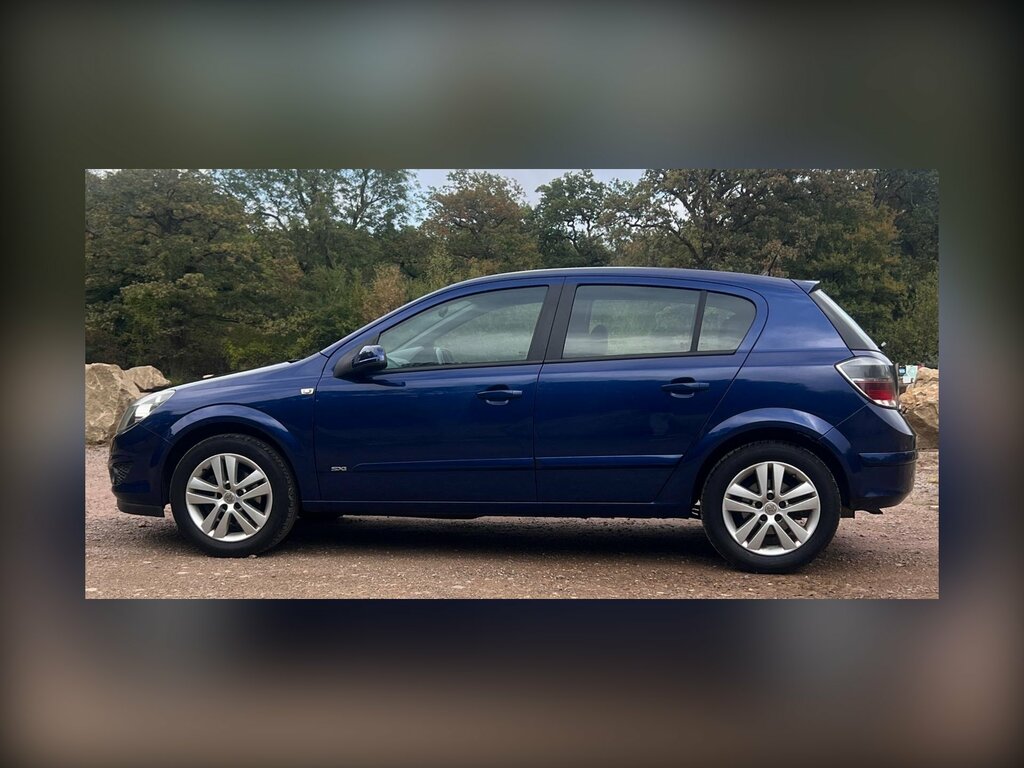 Vauxhall Astra 1.4I 16V Sxi Blue #6