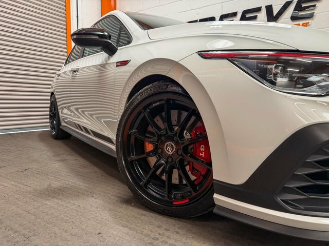 Volkswagen Golf Tsi Gti Clubsport Hatchback White #4