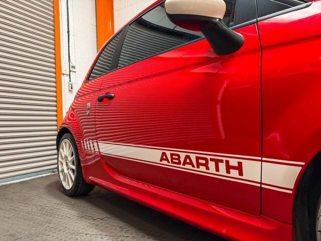 Abarth 595 T-jet Esseesse 70Th Hatchback Red #4