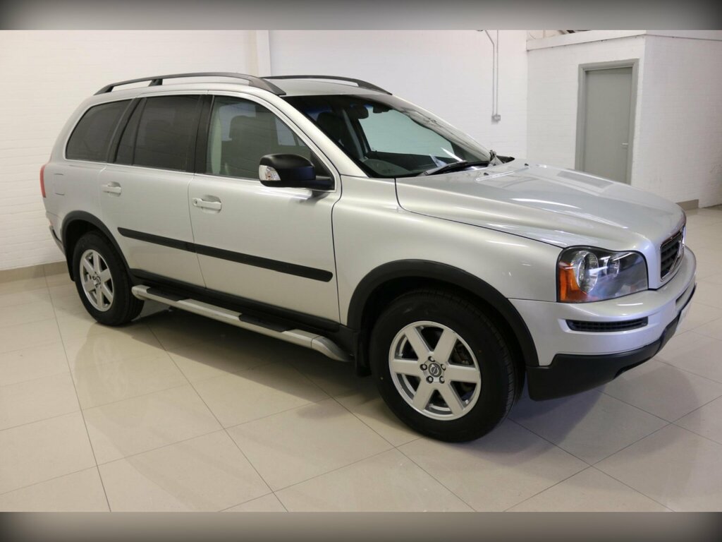 Volvo XC90 3.2 Se Lux Geartronic Awd Silver #4
