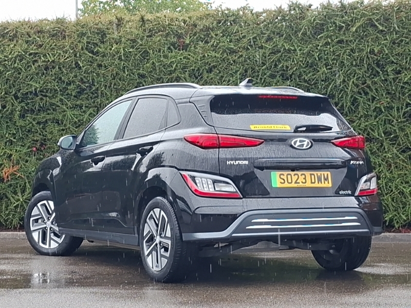 Hyundai Kona 150Kw Ultimate 64Kwh Black #2