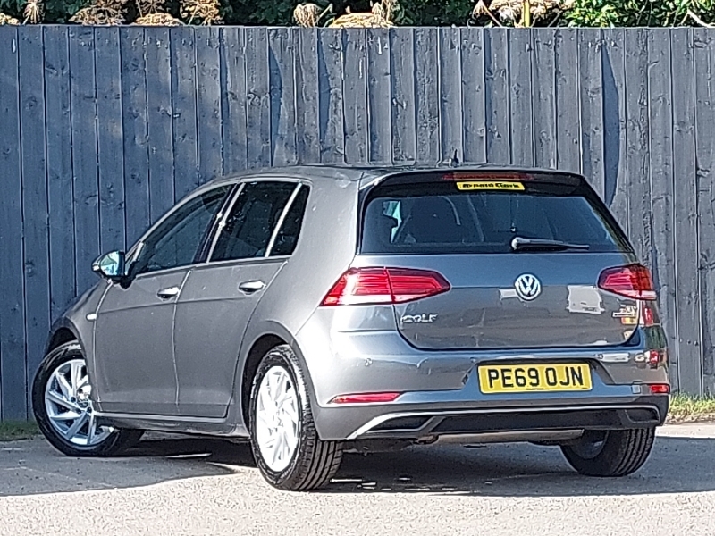 Volkswagen Golf 1.5 Tsi Evo Match PE69OJN Grey #2
