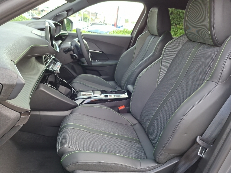 Peugeot 2008 1.2 Puretech 130 Gt Eat8 Grey #5