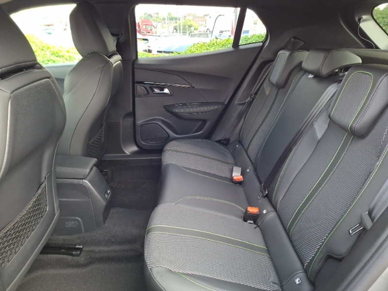 Peugeot 2008 1.2 Puretech 130 Gt Eat8 Grey #6