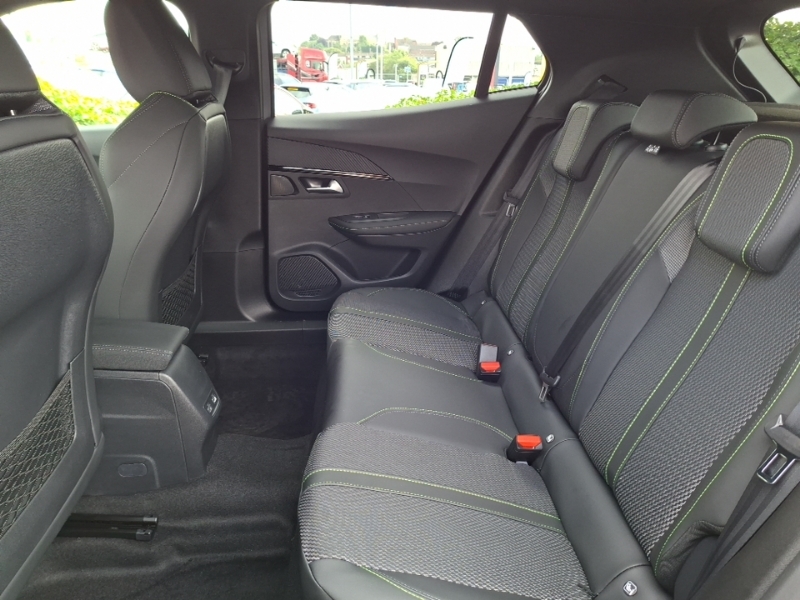 Peugeot 2008 1.2 Puretech 130 Gt Eat8 Grey #6