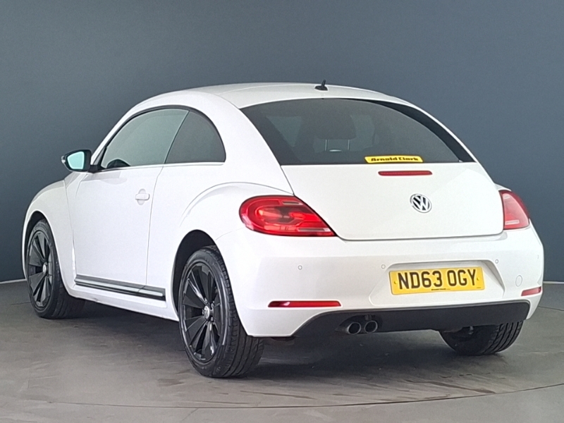 Volkswagen Beetle 2.0 Tdi Sport White #2