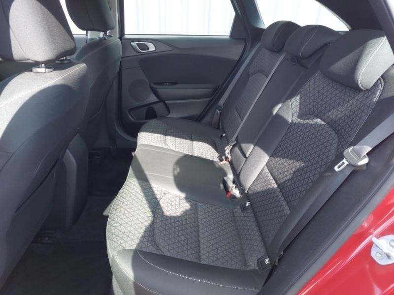 Kia Ceed 1.0T Gdi Isg 2 Red #6