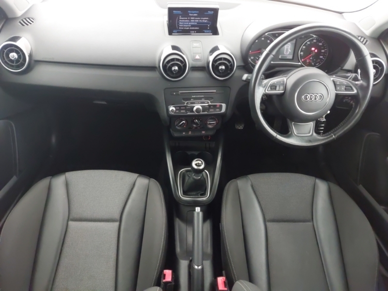 Audi A1 1.4 Tfsi Sport LO66UUG White #3