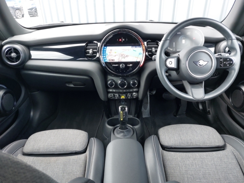 Mini Hatch 135Kw Cooper S Level 2 33Kwh Black #3