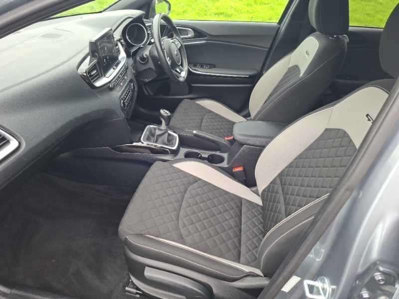 Kia Ceed 1.4T Gdi Isg Gt-line Lunar Edition LC20BFF Silver #5