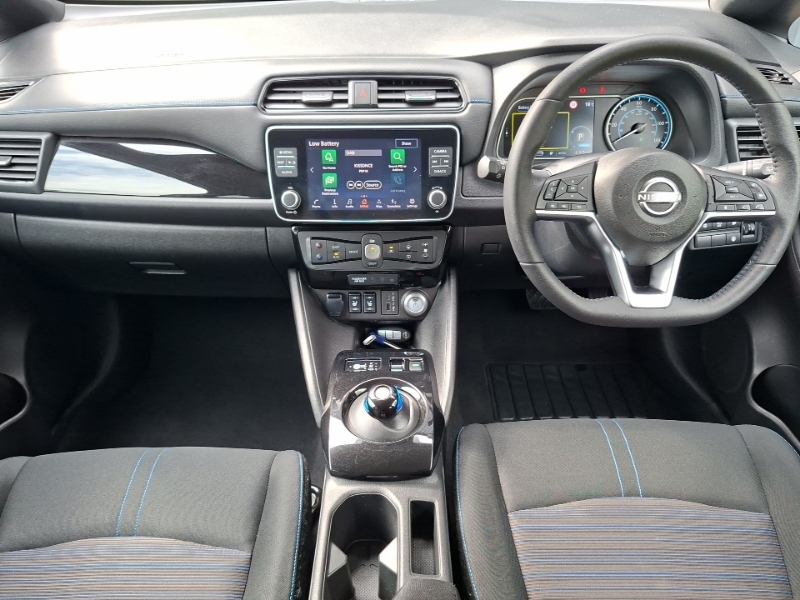 Nissan Leaf 110Kw N-connecta 39Kwh Grey #3