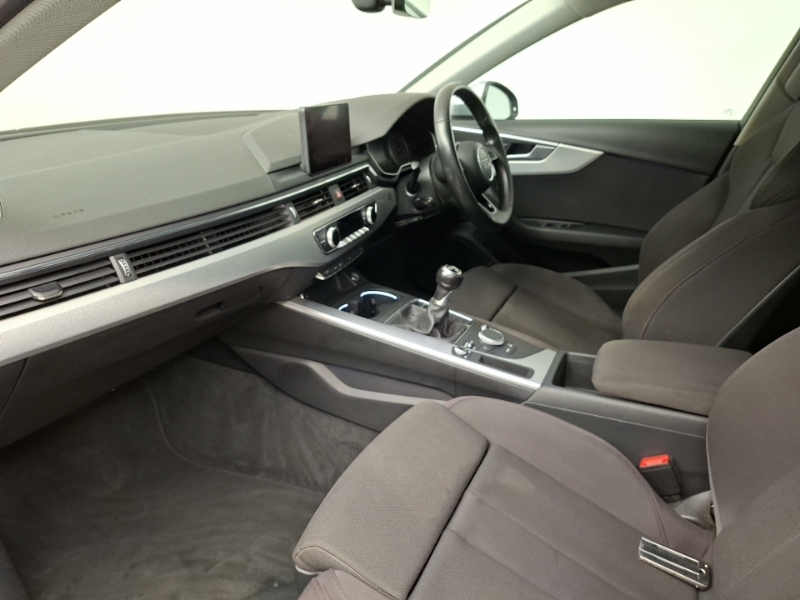 Audi A4 2.0 Tdi Ultra Sport YF17POH Silver #5