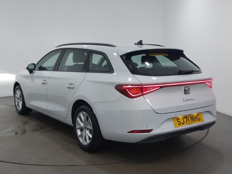 Seat Leon 1.5 Tsi Evo Se SJ71NHG White #2