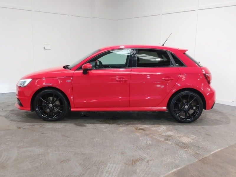 Audi A1 1.4 Tfsi 150 Black Edition Nav DK18LHD Red #4
