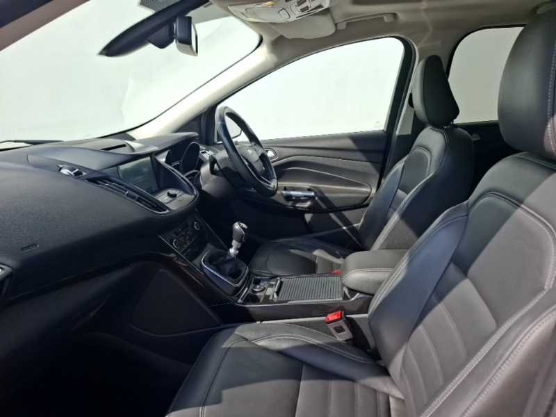 Ford Kuga 2.0 Tdci Titanium X 2Wd AV67CZX Black #5