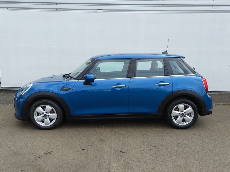 Mini Hatch 1.5 Cooper Classic SO71DGV Blue #4