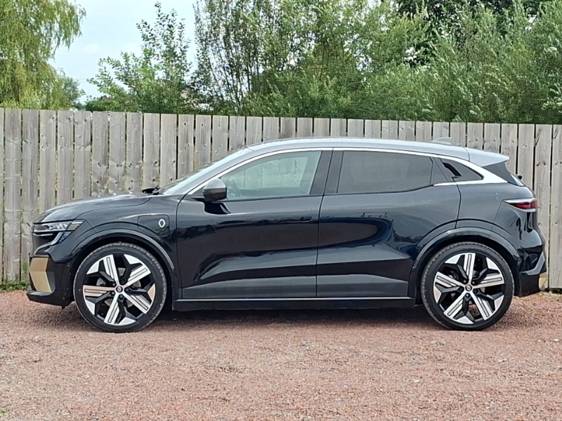 Renault Megane E-Tech Ev60 160Kw Iconic 60Kwh Optimum Charge Black #4