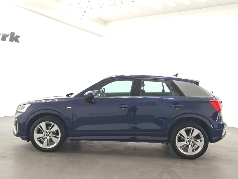 Audi Q2 35 Tfsi S Line S Tronic LL23KYA Blue #4