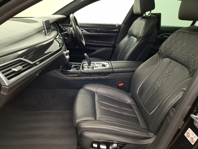 BMW 7 Series 740Ld Xdrive M Sport Black #5