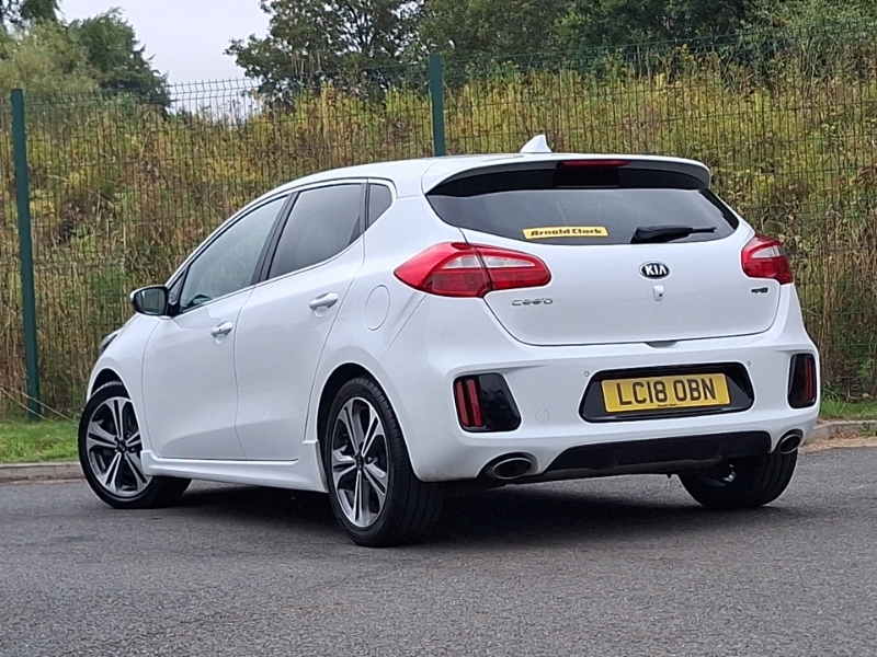 Kia Ceed 1.6 Crdi Isg Gt-line LC18OBN White #2