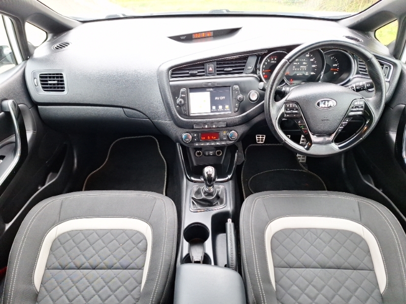 Kia Ceed 1.6 Crdi Isg Gt-line LC18OBN White #3