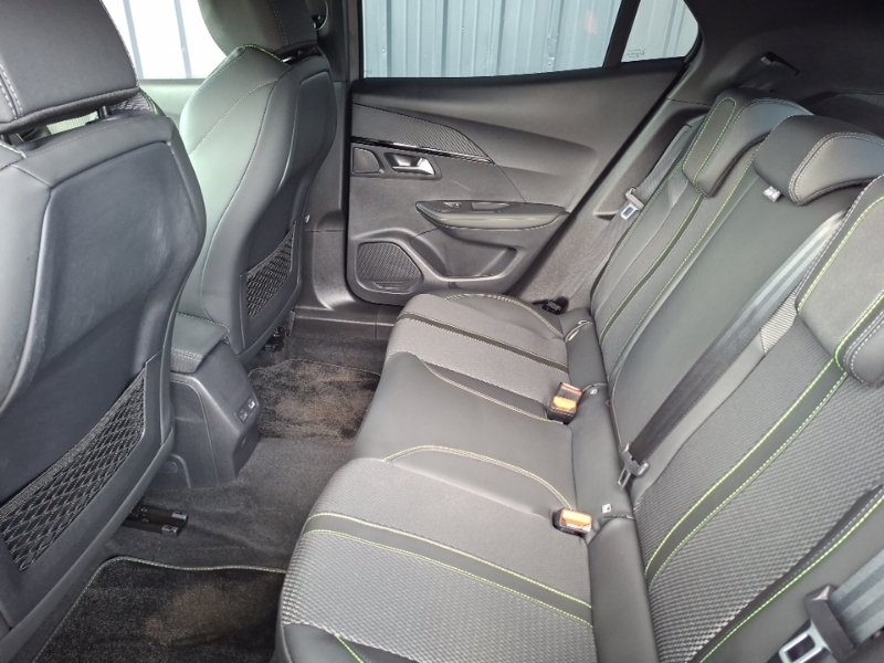 Peugeot e-2008 115Kw Gt 54Kwh Grey #6
