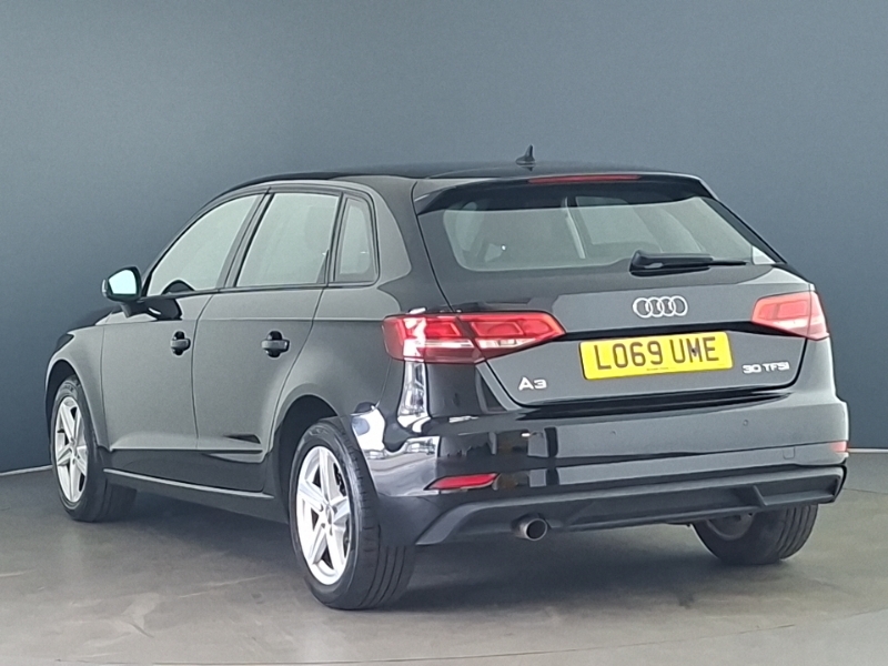 Audi A3 30 Tfsi 116 Se Technik LO69UME Black #2