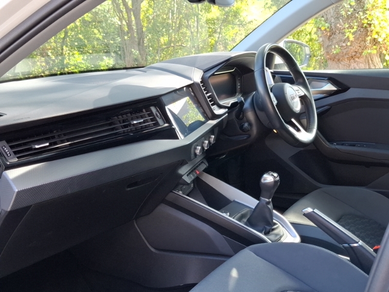 Audi A1 25 Tfsi Sport VU73BSO White #5