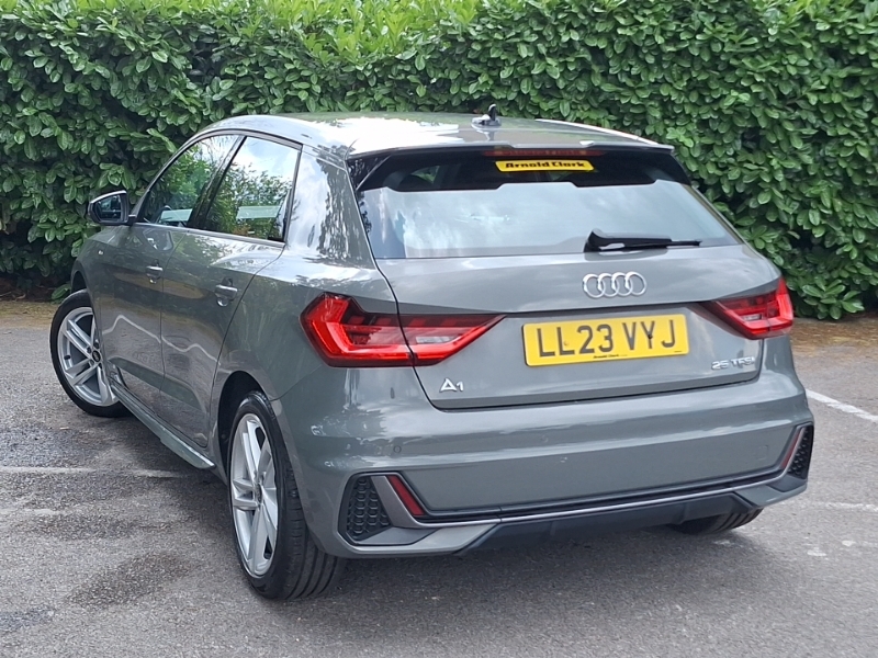Audi A1 25 Tfsi S Line LL23VYJ Grey #2