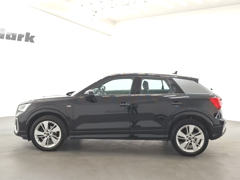 Audi Q2 35 Tfsi S Line S Tronic MW23HAU Black #4