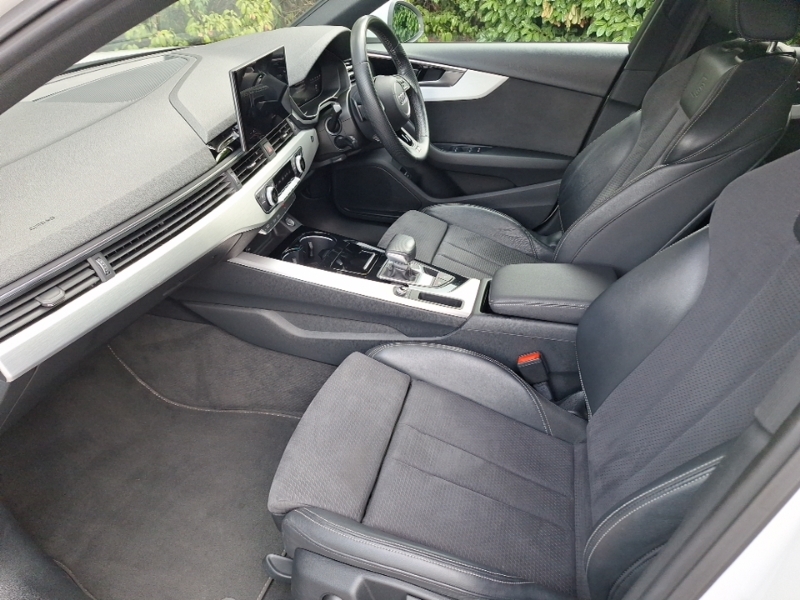 Audi A4 35 Tfsi S Line S Tronic RO72BRZ White #5