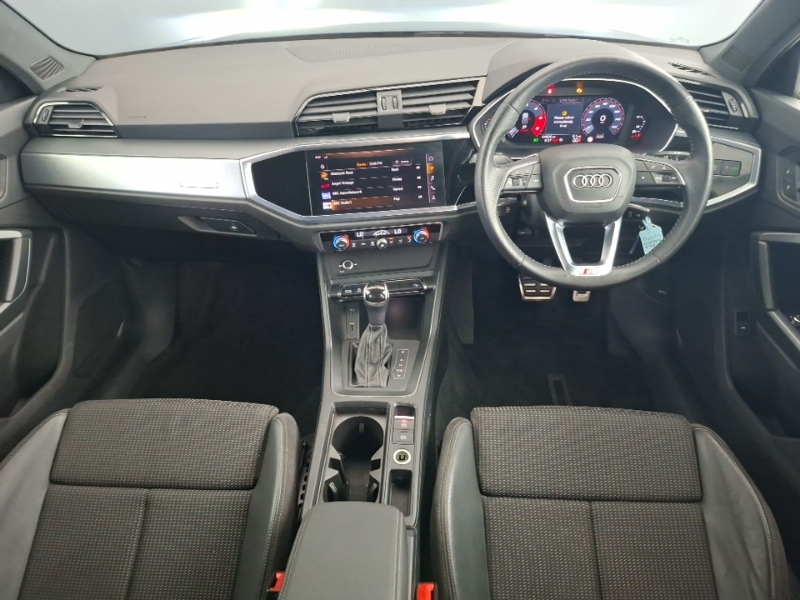Audi Q3 35 Tdi S Line S Tronic GL69YFG Black #3