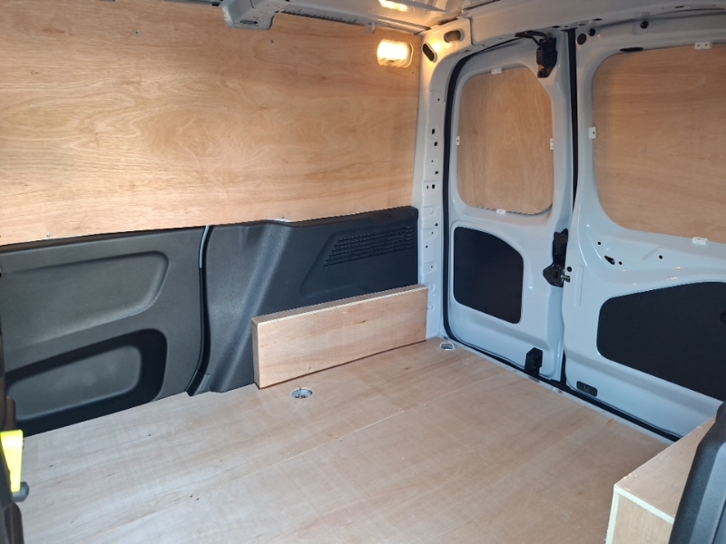 Citroen Berlingo 1.5 D 100Ps Van Enterprise Plus SY26JHZ White #6